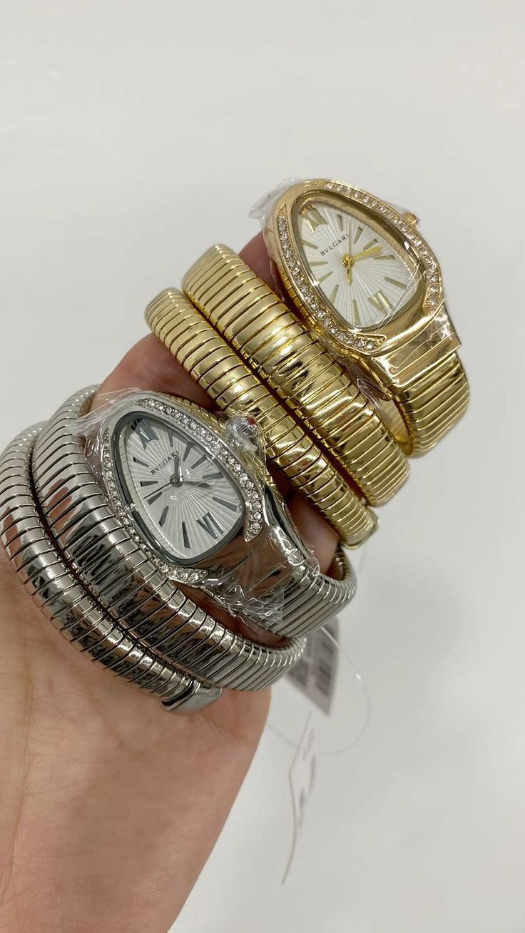 Triple‑Wrap Snake Watch | Diamond‑Set Bezel | Luxury Fashion Accessory